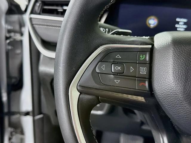 2025 Jeep Grand Cherokee Laredo X 4x4