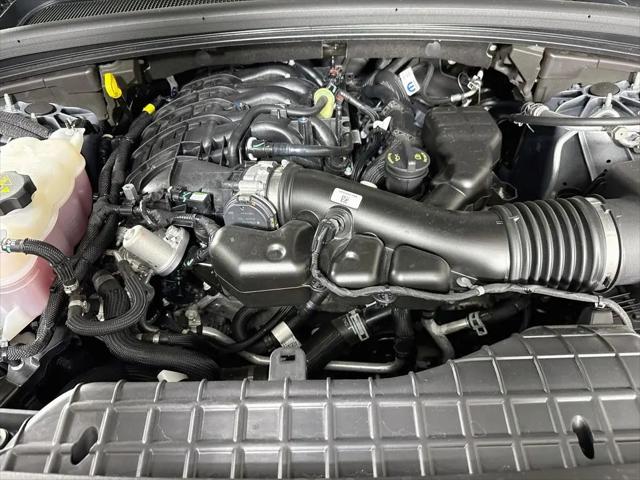 2025 Jeep Grand Cherokee Laredo X 4x4