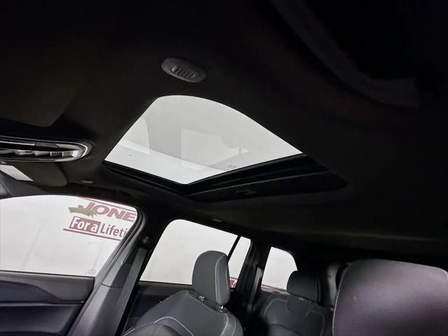 2025 Jeep Grand Cherokee Laredo X 4x4