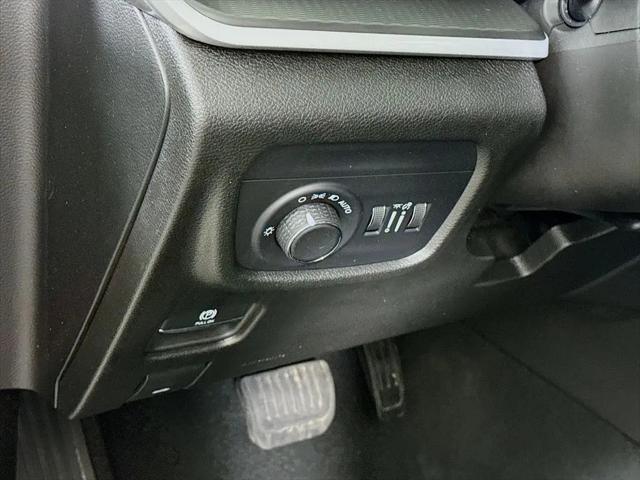 2025 Jeep Grand Cherokee Laredo X 4x4