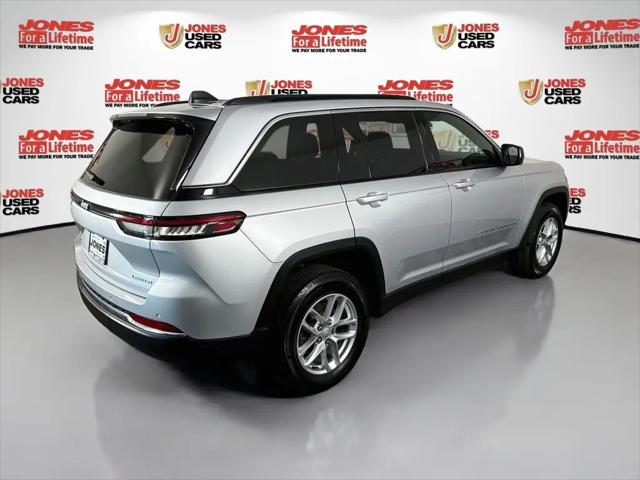 2025 Jeep Grand Cherokee Laredo X 4x4