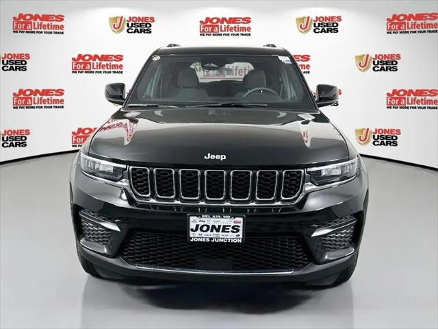 2025 Jeep Grand Cherokee Laredo X 4x4