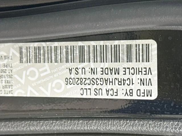 2025 Jeep Grand Cherokee Laredo X 4x4