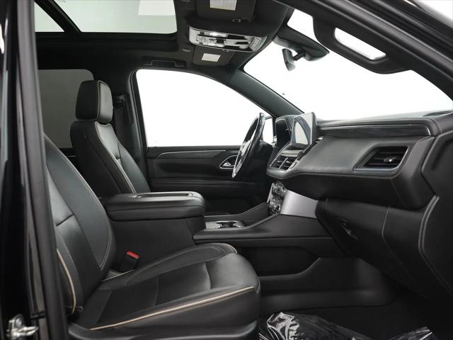 2022 GMC Yukon XL 4WD SLT