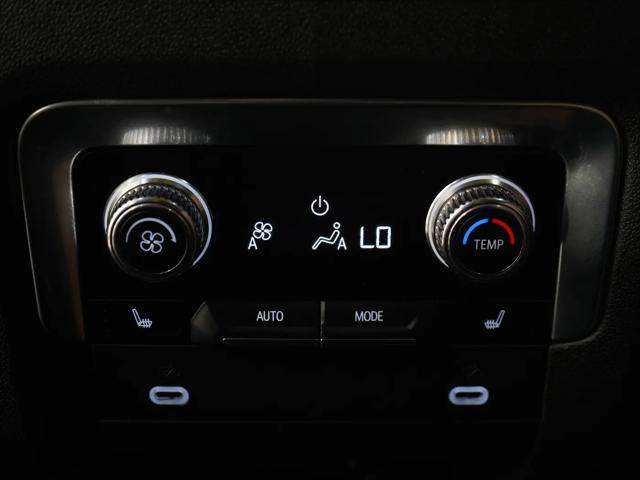 2022 GMC Yukon XL 4WD SLT
