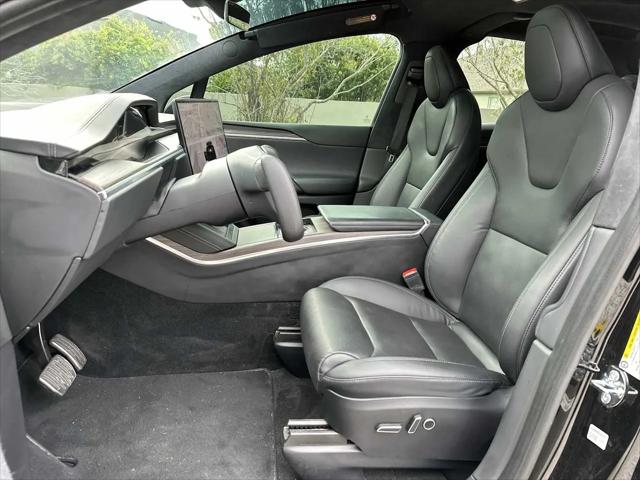 2023 Tesla Model X Standard Range