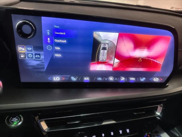 2024 Chevrolet Traverse FWD LT