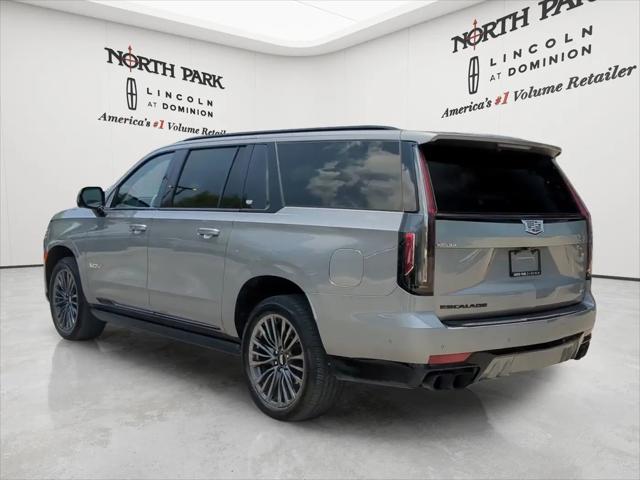 2023 Cadillac Escalade ESV 4WD V-Series