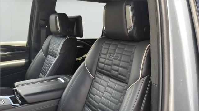 2023 Cadillac Escalade ESV 4WD V-Series