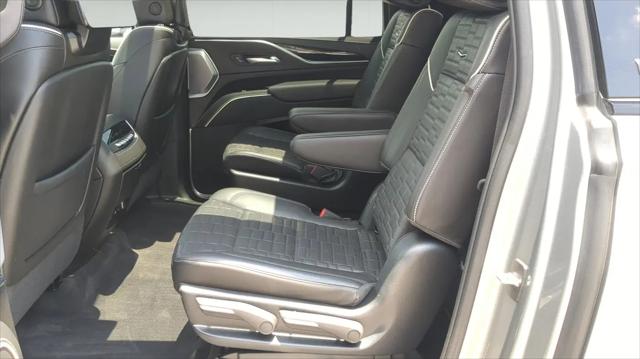 2023 Cadillac Escalade ESV 4WD V-Series