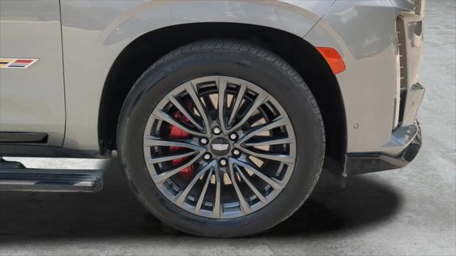 2023 Cadillac Escalade ESV 4WD V-Series