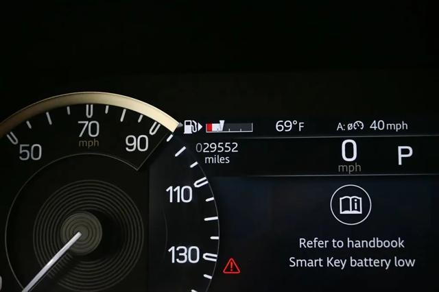 2023 Land Rover Defender 110 X-Dynamic SE