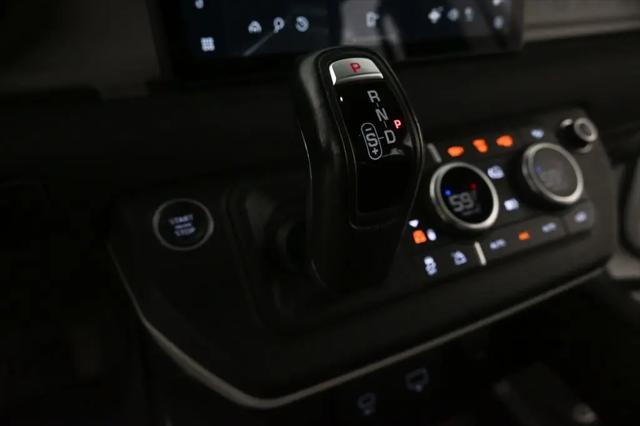 2023 Land Rover Defender 110 X-Dynamic SE