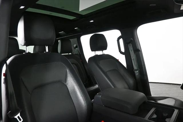 2023 Land Rover Defender 110 X-Dynamic SE