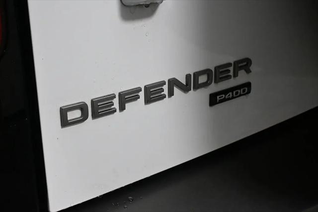 2023 Land Rover Defender 110 X-Dynamic SE