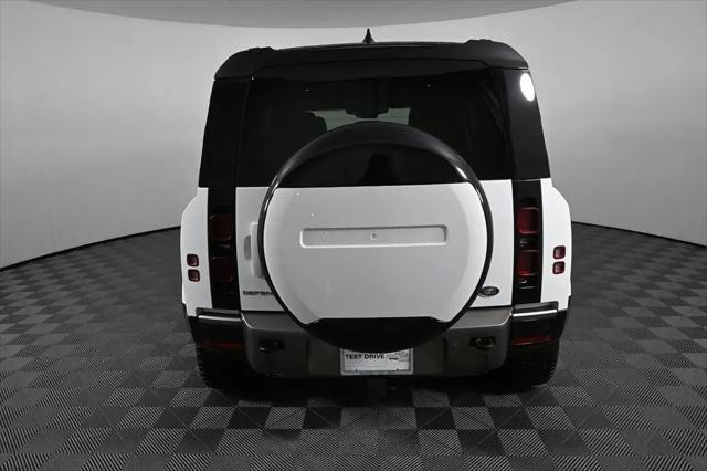 2023 Land Rover Defender 110 X-Dynamic SE