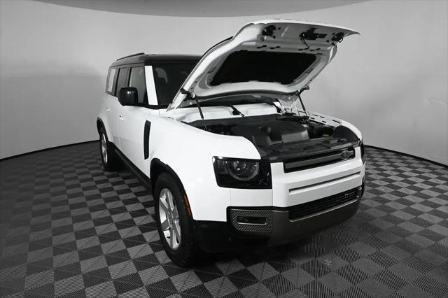2023 Land Rover Defender 110 X-Dynamic SE