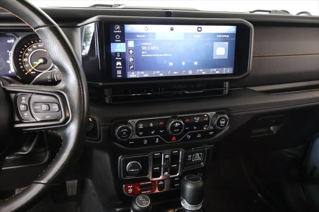 2024 Jeep Gladiator Sport