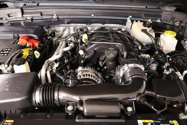 2024 Jeep Gladiator Sport