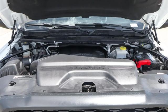 2023 Ram 2500 Tradesman Crew Cab 4x2 8' Box