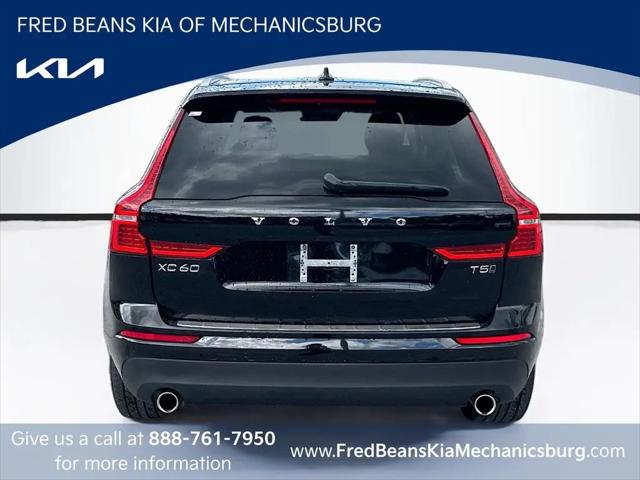 2021 Volvo XC60 T5 Momentum