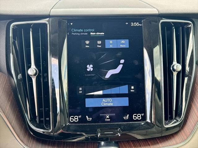 2021 Volvo XC60 T5 Momentum
