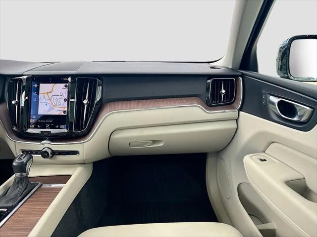 2021 Volvo XC60 T5 Momentum