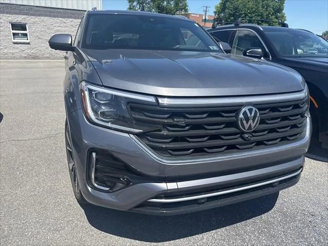 2024 Volkswagen Atlas Cross Sport 2.0T SEL Premium R-Line