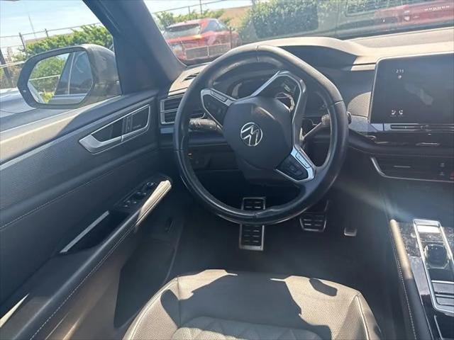 2024 Volkswagen Atlas Cross Sport 2.0T SEL Premium R-Line