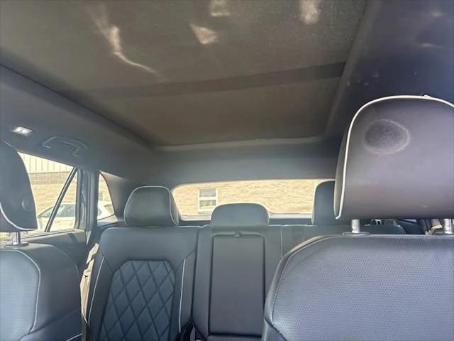 2024 Volkswagen Atlas Cross Sport 2.0T SEL Premium R-Line