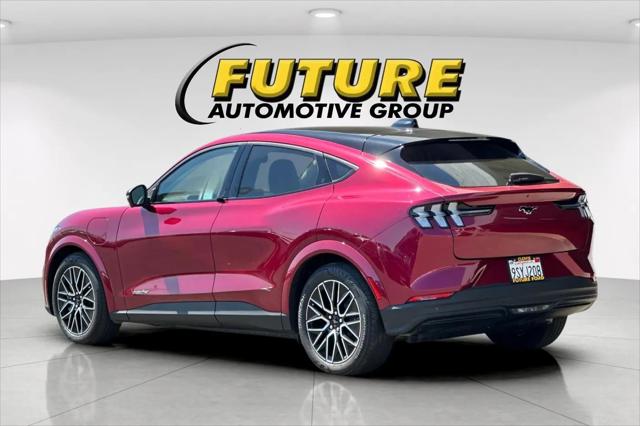 2025 Ford Mustang Mach-E Premium