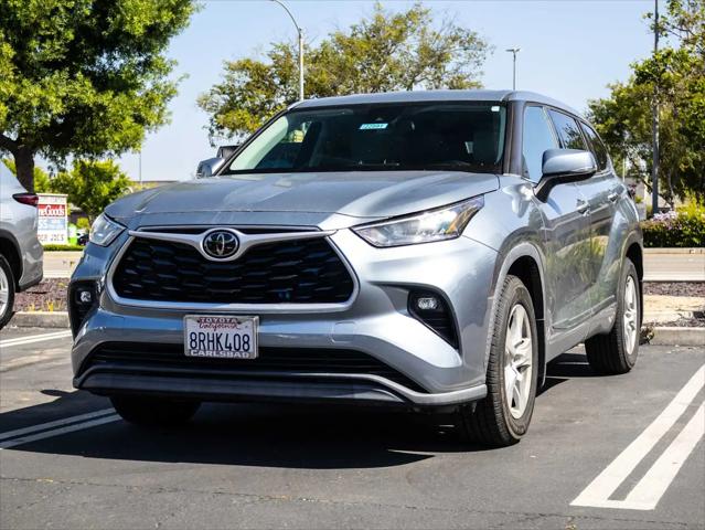 2020 Toyota Highlander LE