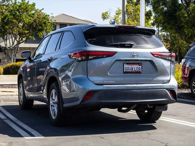 2020 Toyota Highlander LE