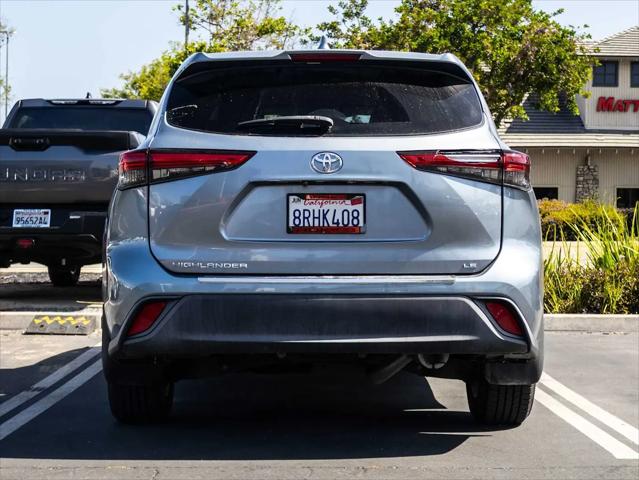 2020 Toyota Highlander LE