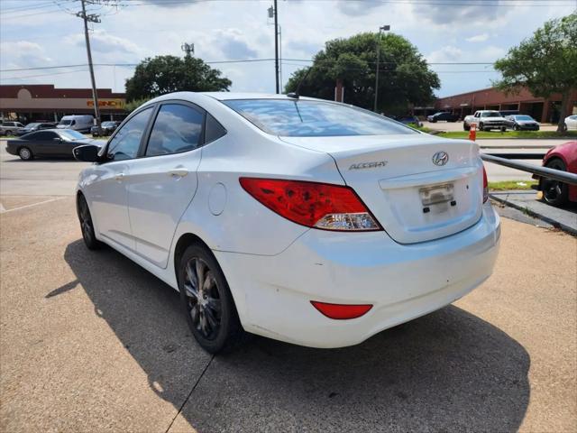 2014 Hyundai Accent GLS
