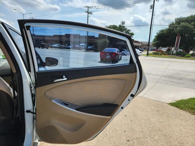 2014 Hyundai Accent GLS