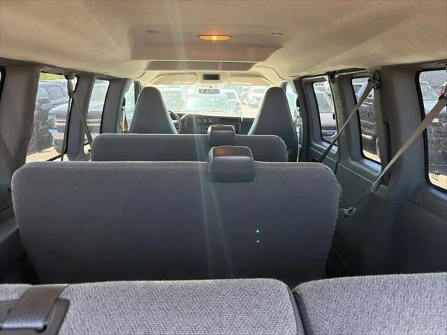 2017 Chevrolet Express LS