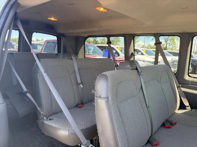 2017 Chevrolet Express LS