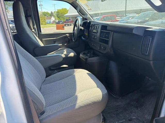 2017 Chevrolet Express LS