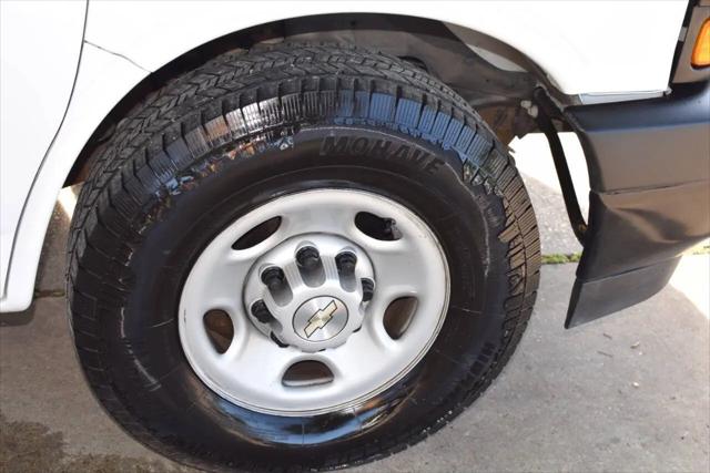 2020 Chevrolet Express Cargo Van RWD 2500 Regular Wheelbase WT