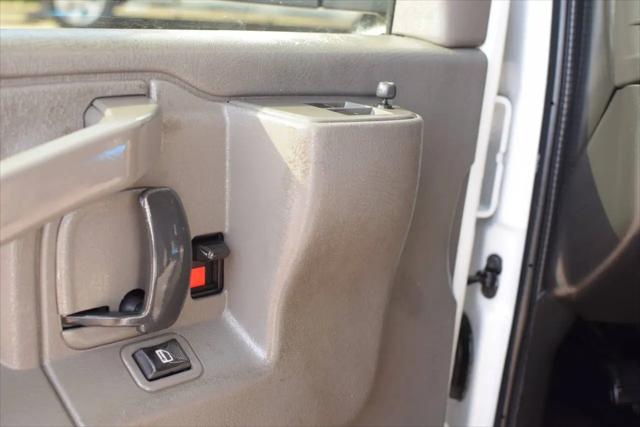 2020 Chevrolet Express Cargo Van RWD 2500 Regular Wheelbase WT