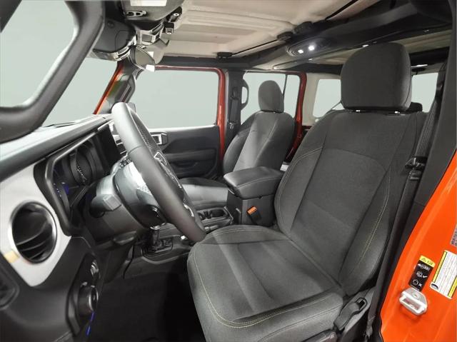 2025 Jeep Wrangler 4xe Sahara 4xe