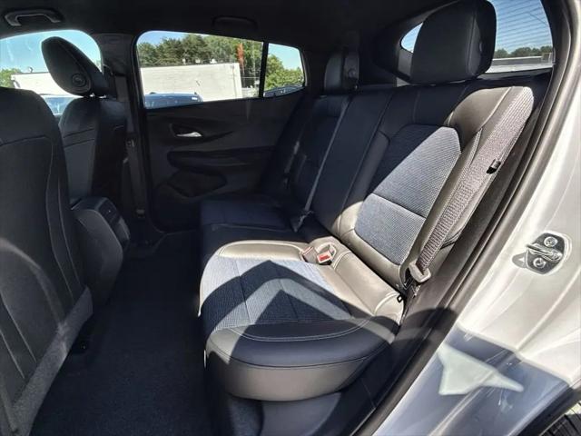 2026 Buick NV Preferred FWD