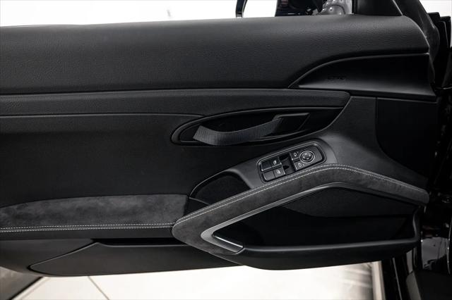 2016 Porsche Cayman GT4