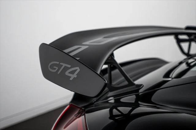 2016 Porsche Cayman GT4