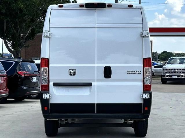 2025 Ram ProMaster 2500 Cargo Van Tradesman High Roof 159" WB w/Pass Seat