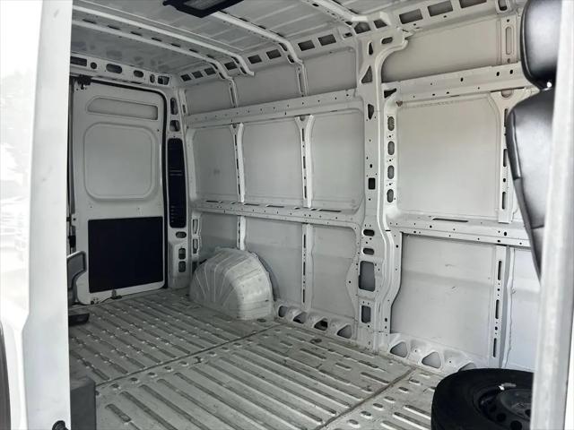 2025 Ram ProMaster 2500 Cargo Van Tradesman High Roof 159" WB w/Pass Seat