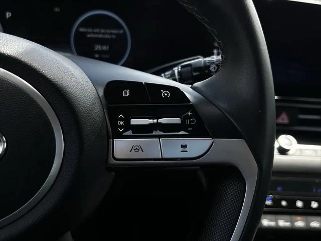 2023 Hyundai Elantra Hybrid Limited