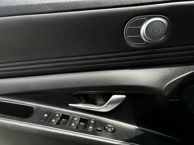 2023 Hyundai Elantra Hybrid Limited