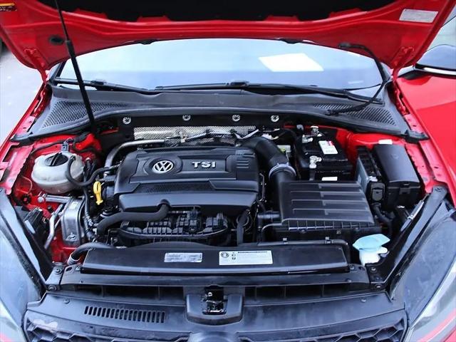 2017 Volkswagen Golf GTI Sport 4-Door